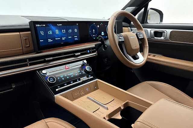 Hyundai Santa Fe 1.6 TGDi Plug-in Hybrid Ultimate 5dr 4WD Auto