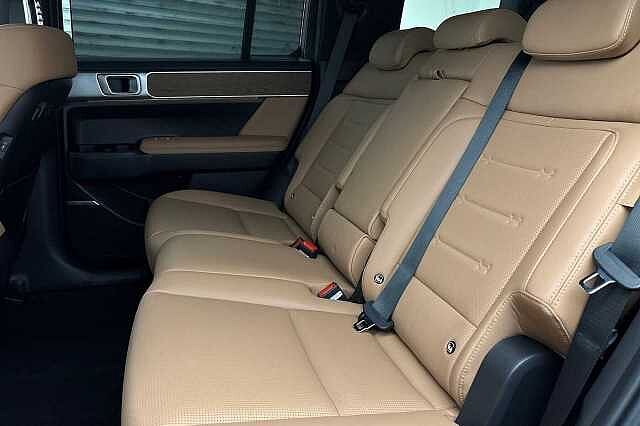 Hyundai Santa Fe 1.6 TGDi Plug-in Hybrid Ultimate 5dr 4WD Auto