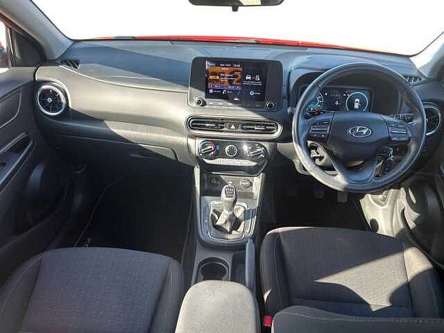 Hyundai KONA 1.0 TGDi 48V MHEV SE Connect 5dr Red