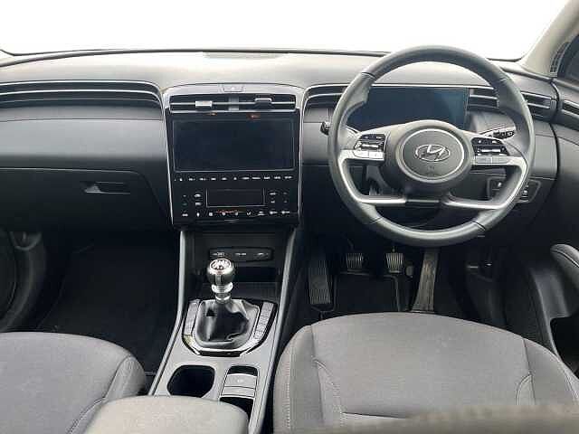 Hyundai TUCSON 1.6 TGDi SE Connect 5dr 2WD White