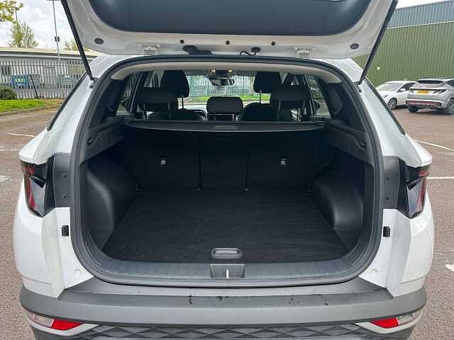 Hyundai TUCSON 1.6 TGDi SE Connect 5dr 2WD White