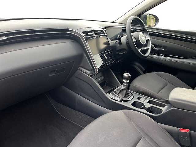 Hyundai TUCSON 1.6 TGDi SE Connect 5dr 2WD White