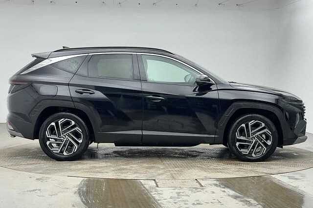 Hyundai TUCSON 1.6T Plug-in Hybrid Ultimate 5dr Auto Black