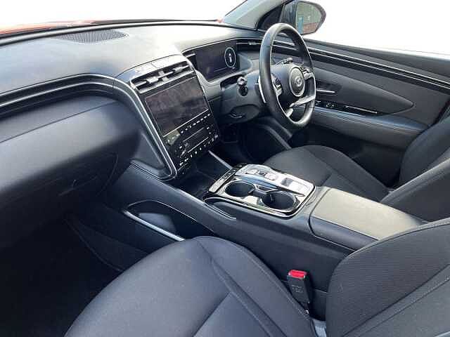 Hyundai TUCSON 1.6 TGDi Plug-in Hybrid Premium 5dr 4WD Auto Red