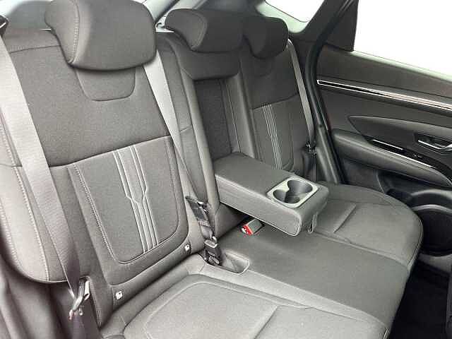 Hyundai Tucson 1.6 TGDi Hybrid 230 SE Connect 5dr 2WD Auto