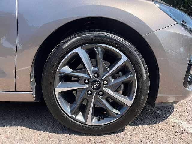 Hyundai i30 1.0T GDi Premium 5dr DCT