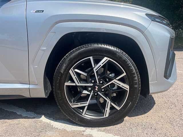 Hyundai TUCSON 1.6T Hybrid N Line 5dr Auto Silver