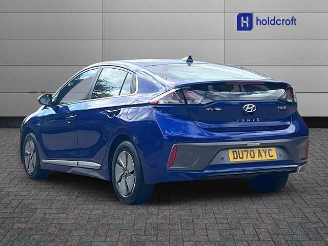 Hyundai IONIQ 1.6 GDi Hybrid Premium 5dr DCT Blue