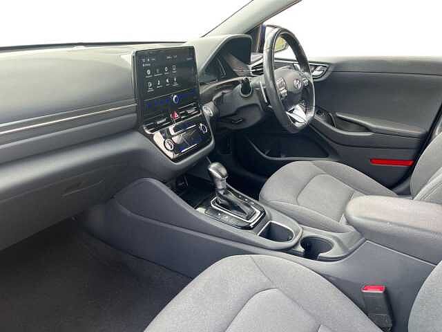 Hyundai IONIQ 1.6 GDi Hybrid Premium 5dr DCT Blue