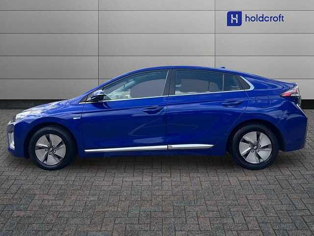Hyundai IONIQ 1.6 GDi Hybrid Premium 5dr DCT Blue