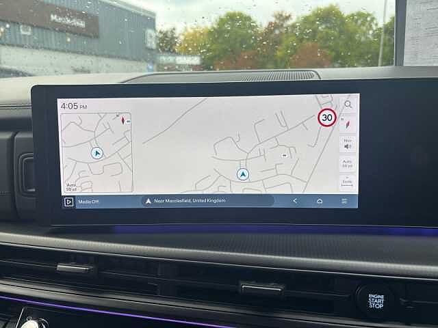 Hyundai SANTA FE 1.6 TGDi Hybrid Calligraphy 5dr 4WD Auto Green