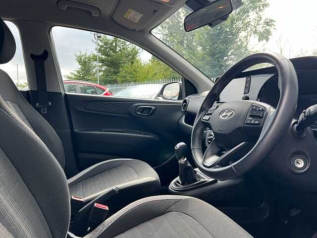 Hyundai i10 1.0 Advance 5dr
