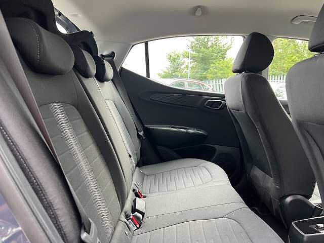 Hyundai i10 1.0 Advance 5dr