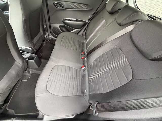 Hyundai i10 1.2 MPi Premium 5dr Auto