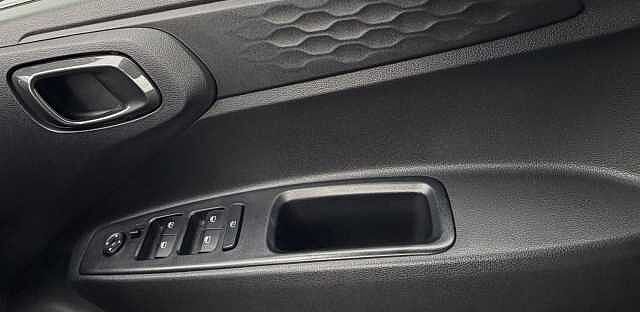 Hyundai i10 1.2 MPi Premium 5dr Auto