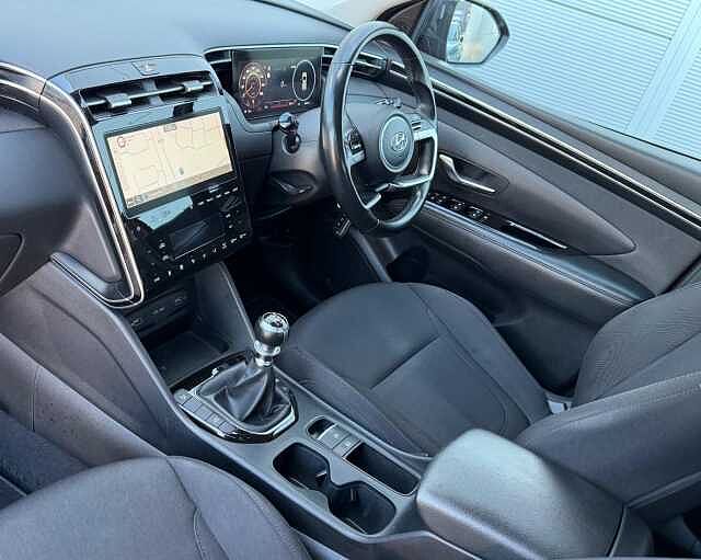 Hyundai TUCSON 1.6 TGDi 48V MHD SE Connect 5dr 2WD