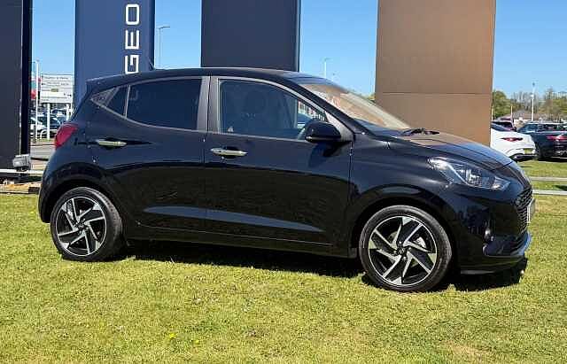 Hyundai I10 1.0 [63] Premium 5dr [Nav] Black