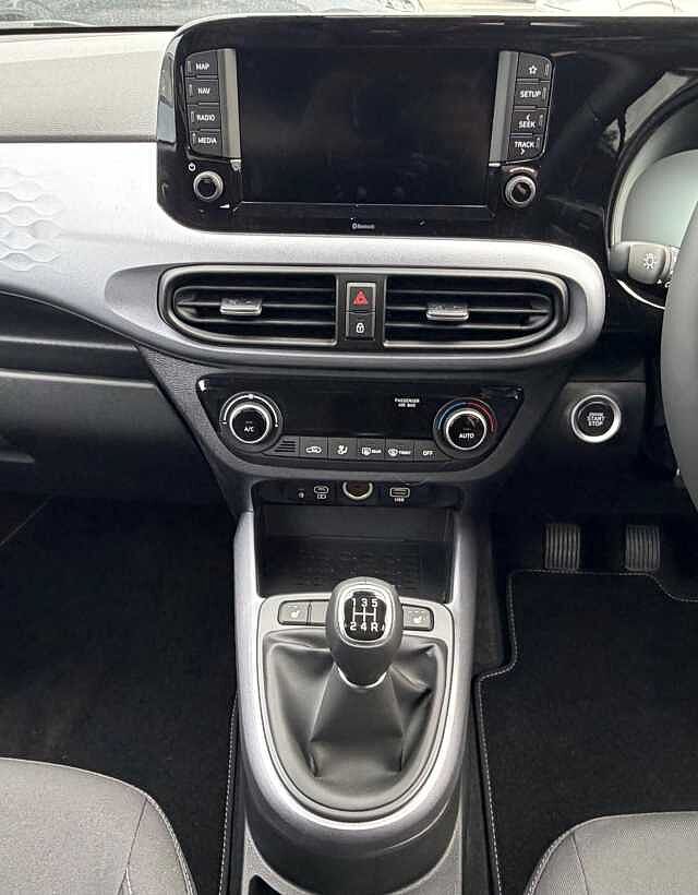 Hyundai I10 1.2 [79] Premium 5dr [Nav] Black