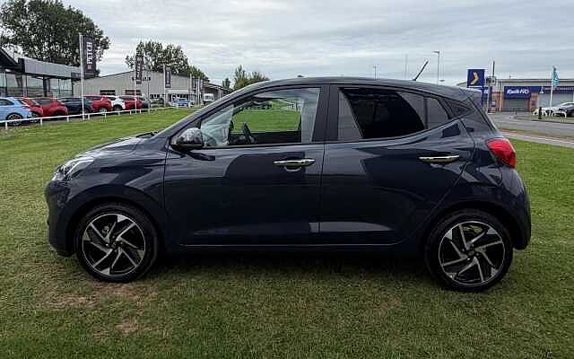 Hyundai i10 1.2 [79] Premium 5dr Auto [Nav]