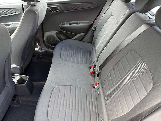 Hyundai i10 1.0 [63] Advance 5dr Auto [Nav]