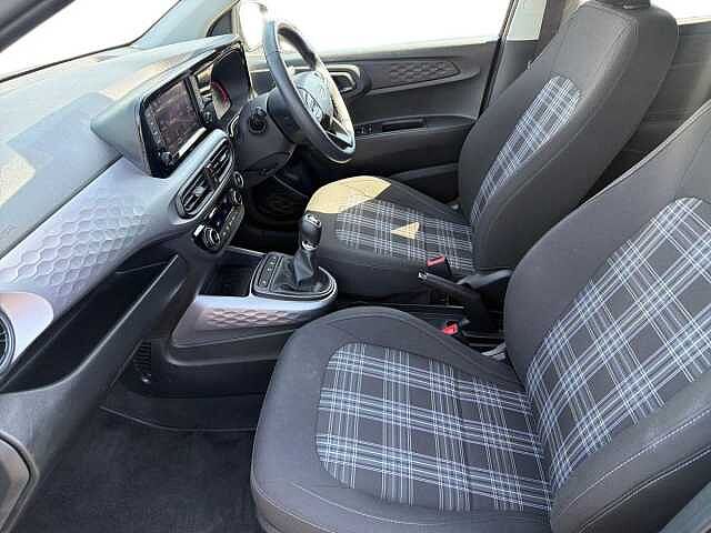 Hyundai i10 1.0 [63] Premium 5dr [Nav]