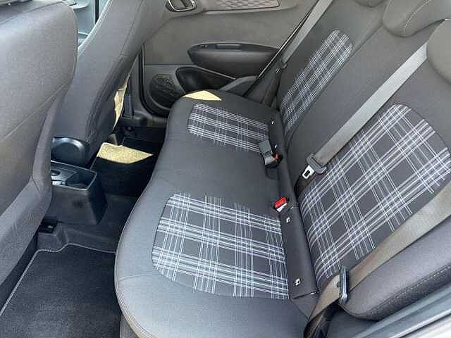 Hyundai i10 1.0 [63] Premium 5dr [Nav]