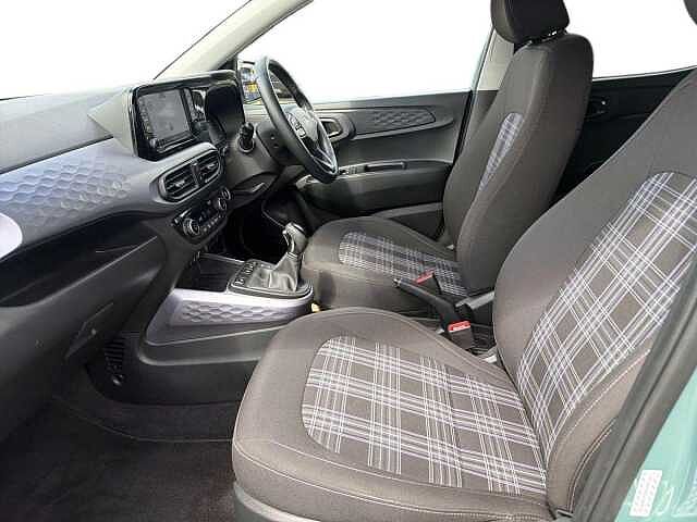 Hyundai i10 1.2 [79] Premium 5dr Auto [Nav]