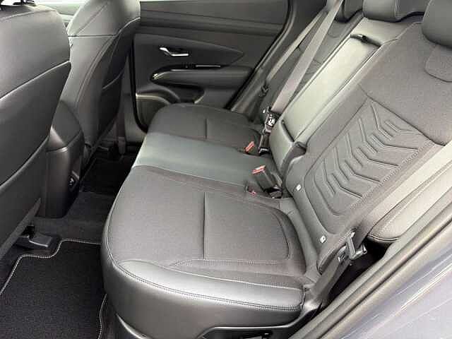 Hyundai TUCSON 1.6T 239 Hybrid Black Line 5dr Auto