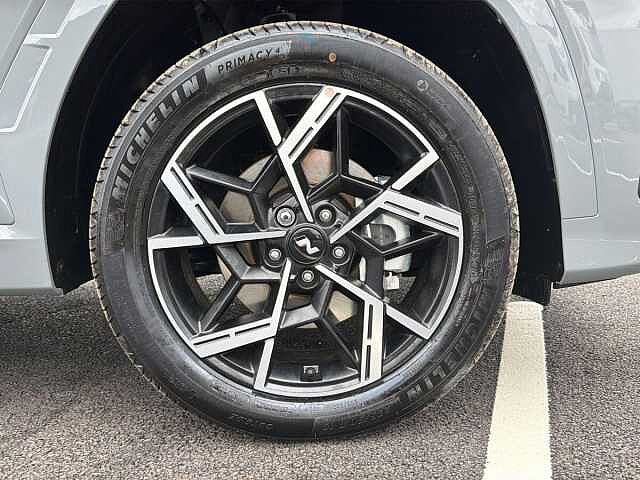 Hyundai TUCSON 1.6T 239 Hybrid N Line Edition 5dr Auto Grey