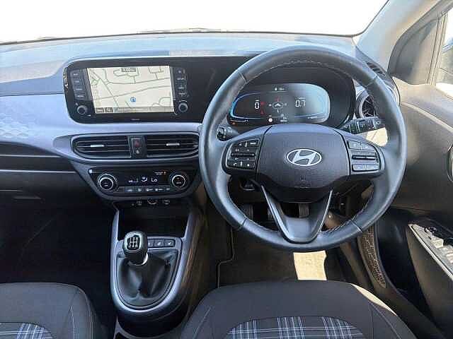 Hyundai i10 1.0 [63] Premium 5dr [Nav]