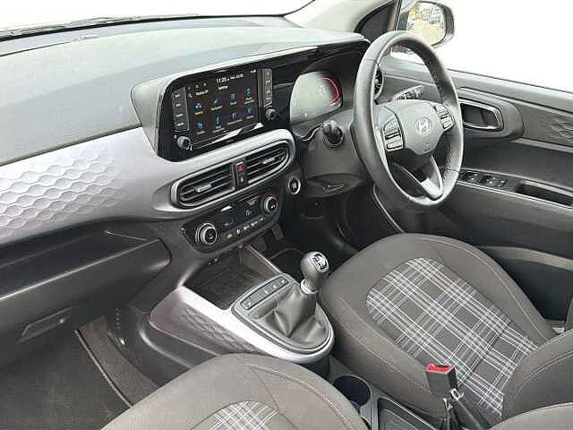 Hyundai i10 1.0 [63] Premium 5dr [Nav]