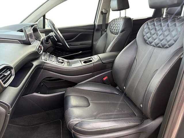 Hyundai SANTA FE 1.6 TGDi Hybrid Ultimate 5dr Auto Grey