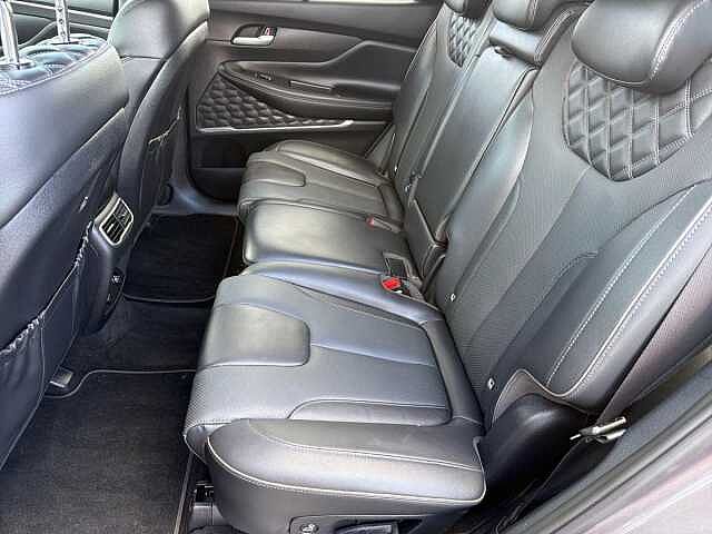 Hyundai SANTA FE 1.6 TGDi Hybrid Ultimate 5dr Auto Grey