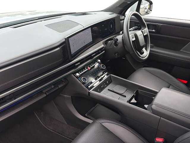 Hyundai SANTA FE 1.6 TGDi Hybrid Calligraphy 5dr 4WD Auto Silver