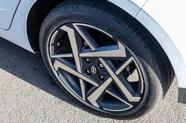 Hyundai i20 1.0T GDi 90 Tech Line 5dr