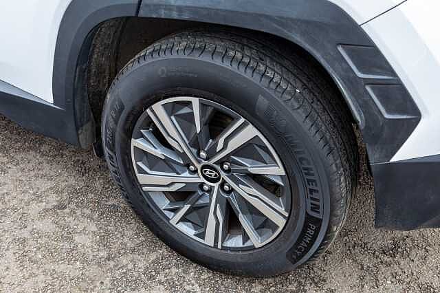 Hyundai TUCSON 1.6 TGDi 48V MHD SE Connect 5dr 2WD DCT