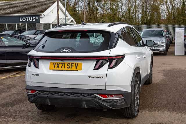 Hyundai TUCSON 1.6 TGDi 48V MHD SE Connect 5dr 2WD DCT
