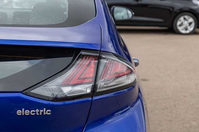 Hyundai IONIQ 100kW Premium 38kWh 5dr Auto