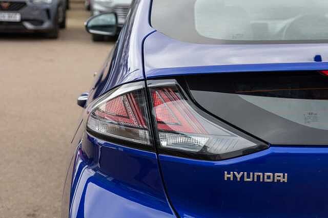 Hyundai IONIQ 100kW Premium 38kWh 5dr Auto