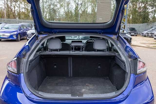 Hyundai IONIQ 100kW Premium 38kWh 5dr Auto