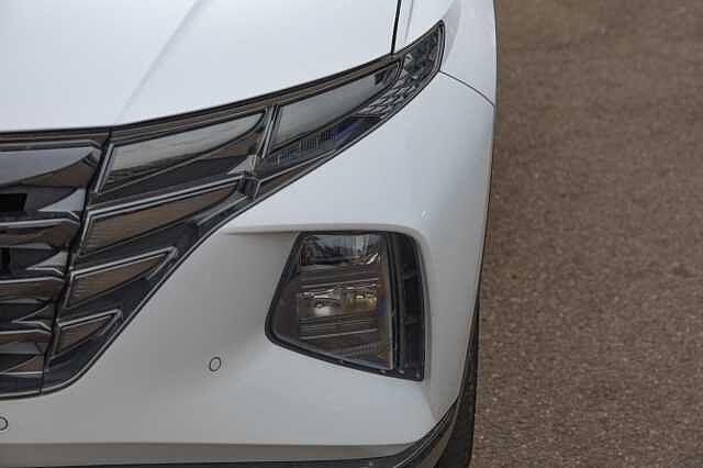 Hyundai TUCSON 1.6 TGDi Hybrid 230 Premium 5dr 2WD Auto White