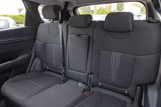Hyundai TUCSON 1.6 TGDi Hybrid 230 Premium 5dr 2WD Auto White