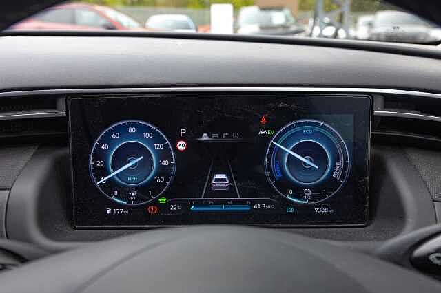 Hyundai TUCSON 1.6 TGDi Hybrid 230 Premium 5dr 2WD Auto White