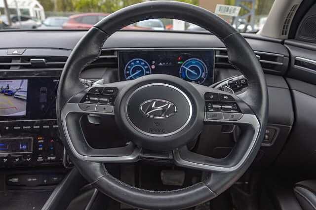 Hyundai TUCSON 1.6 TGDi Hybrid 230 Premium 5dr 2WD Auto White
