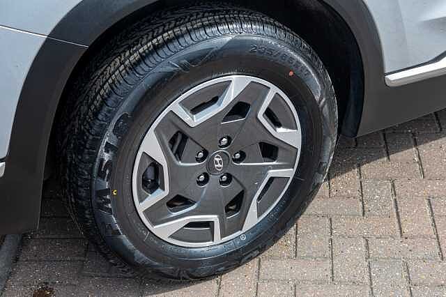 Hyundai SANTA FE 1.6 TGDi Hybrid Premium 5dr Auto Silver