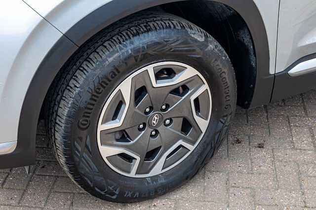 Hyundai SANTA FE 1.6 TGDi Hybrid Premium 5dr Auto Silver