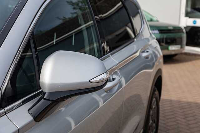 Hyundai SANTA FE 1.6 TGDi Hybrid Premium 5dr Auto Silver