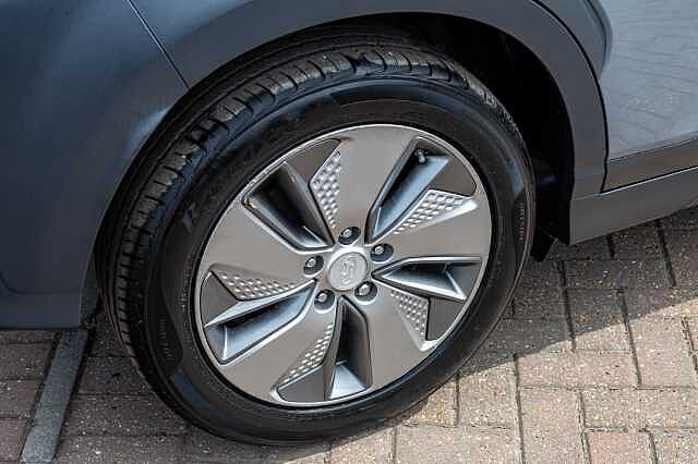 Hyundai KONA 150kW Premium 64kWh 5dr Auto Grey