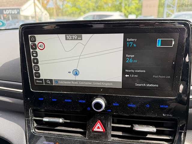 Hyundai IONIQ 100kW Premium SE 38kWh 5dr Auto White