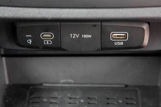 Hyundai i10 1.2 [79] Premium 5dr Auto [Nav]